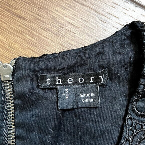 Theory Black Embroidered Zippered Back  Sleeveless Blouse Size S - Picture 2 of 5